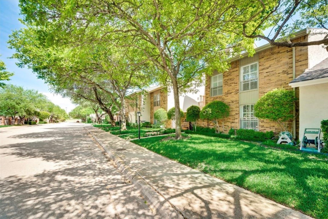 9204 Firelog Lane Dallas TX 75243
