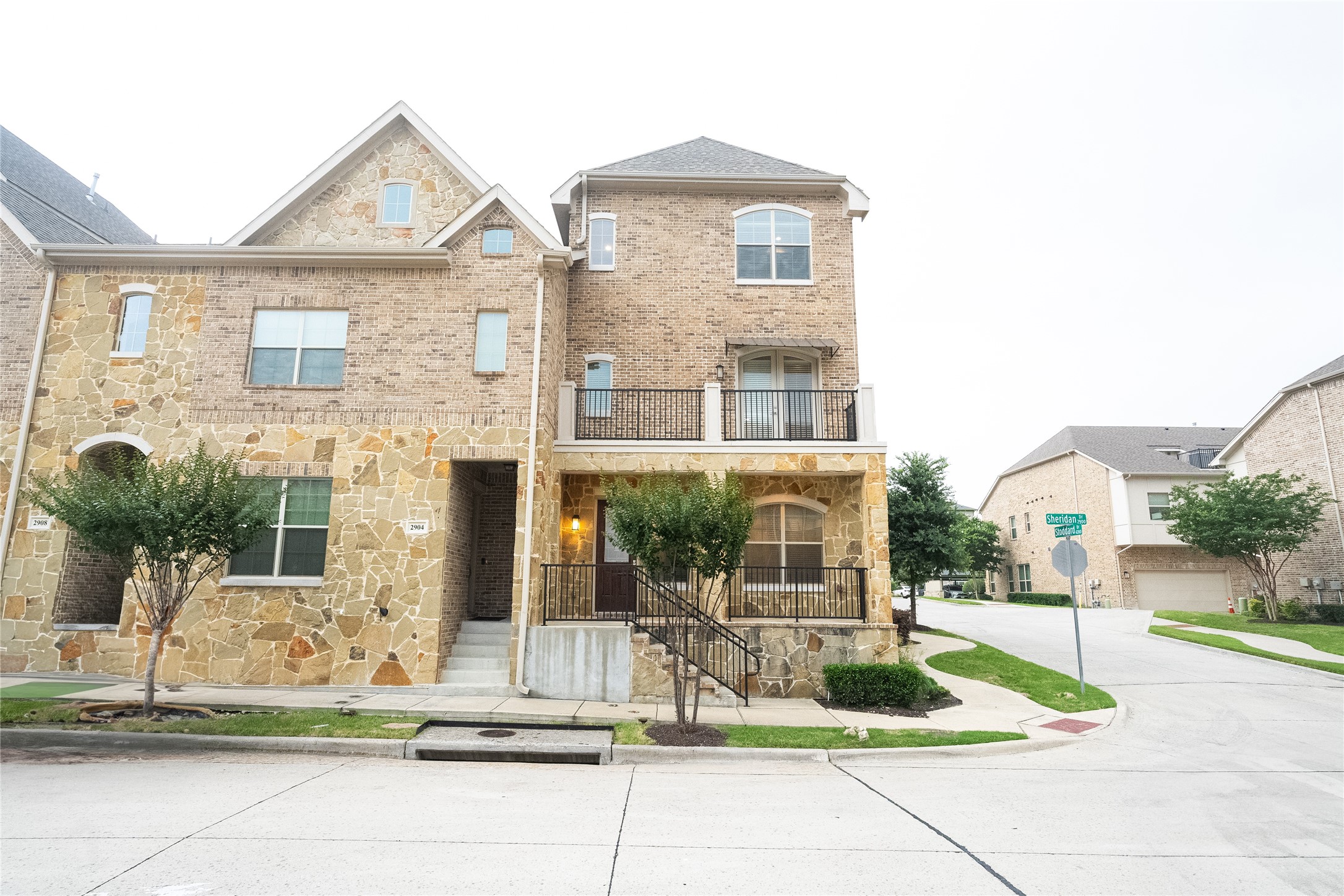 2900 Sheridan Drive Carrollton TX 75010