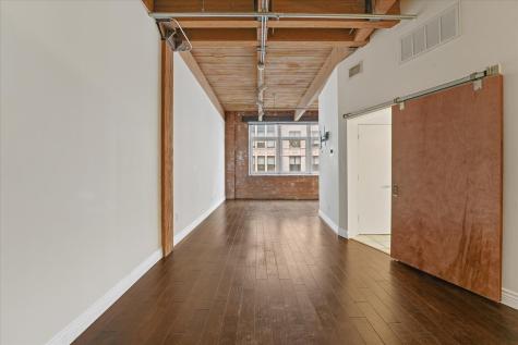 509 Elm Street Dallas TX 75202