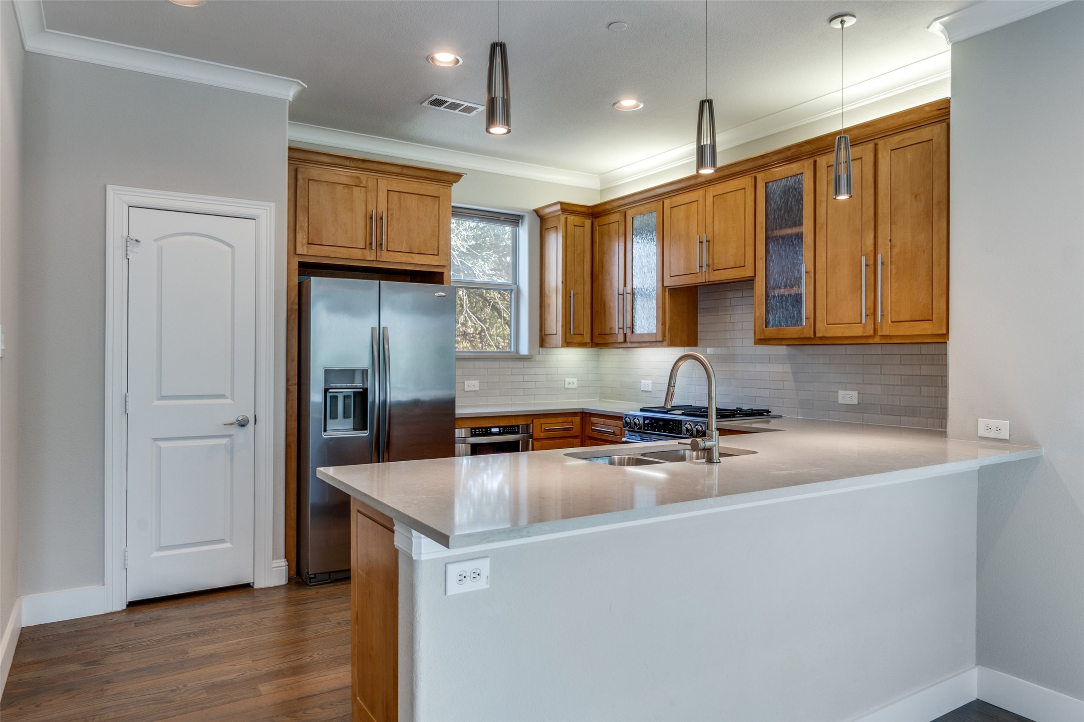 6333 Richmond Avenue Dallas TX 75214