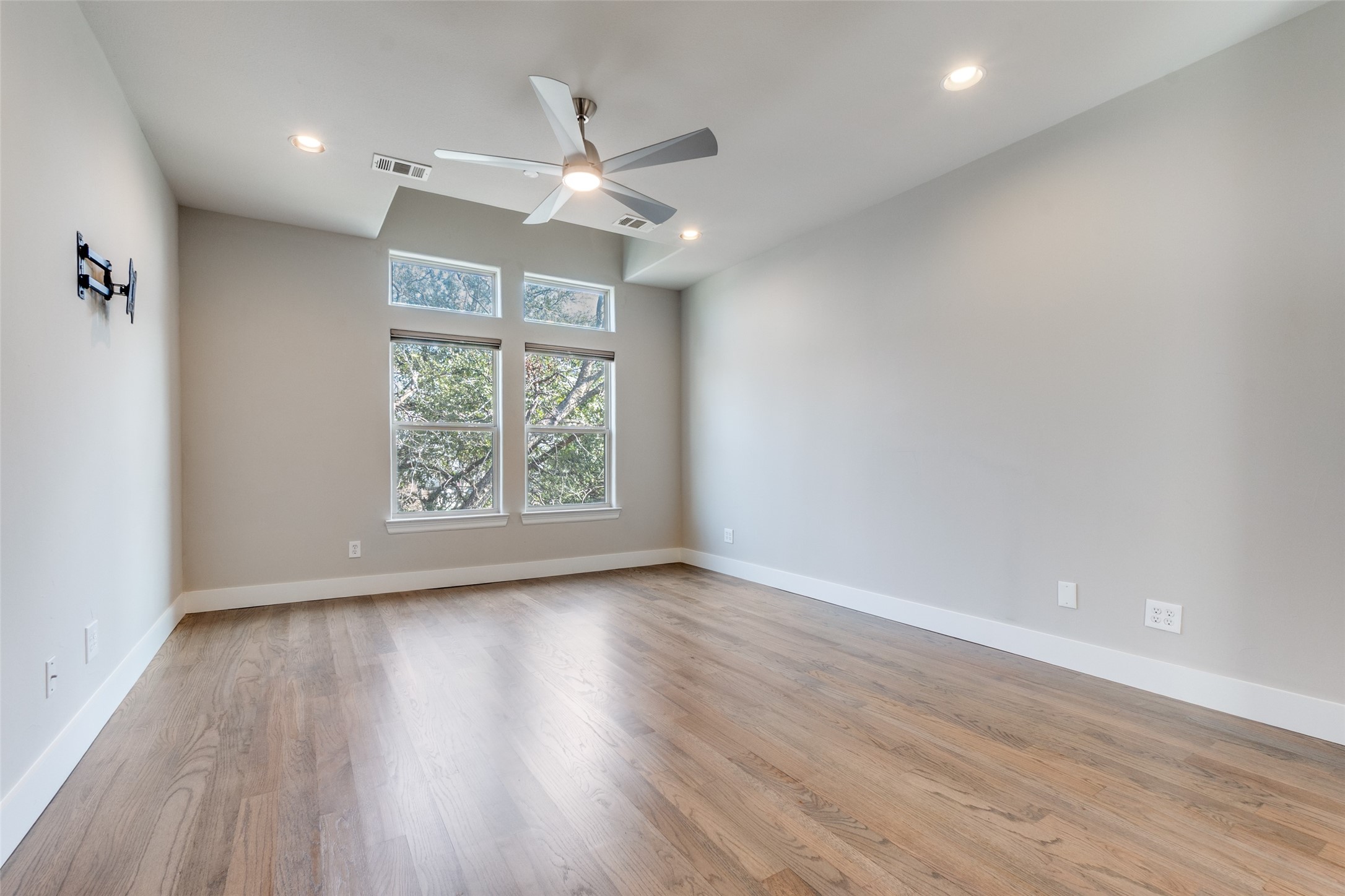 6333 Richmond Avenue Dallas TX 75214