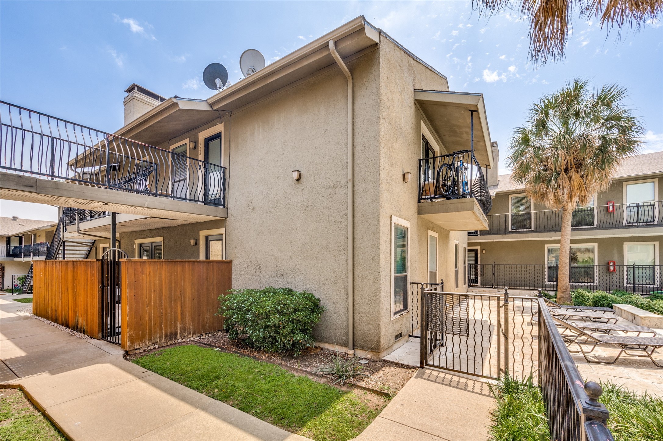 5816 Birchbrook Drive Dallas TX 75206