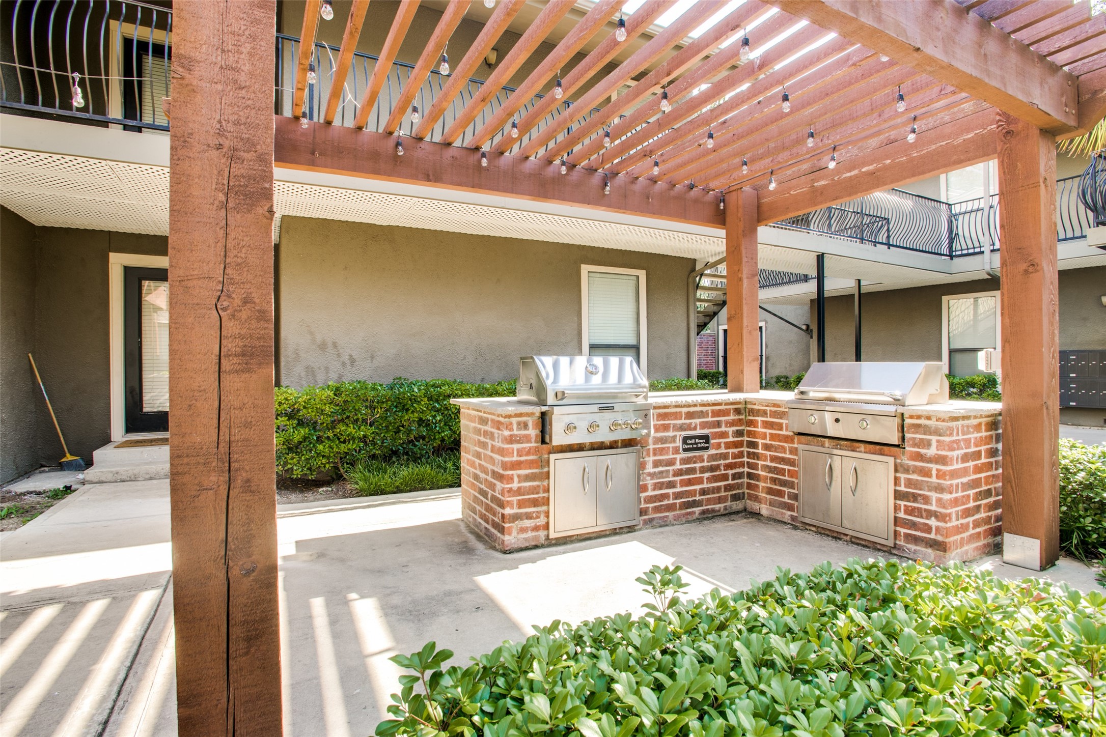 5816 Birchbrook Drive Dallas TX 75206