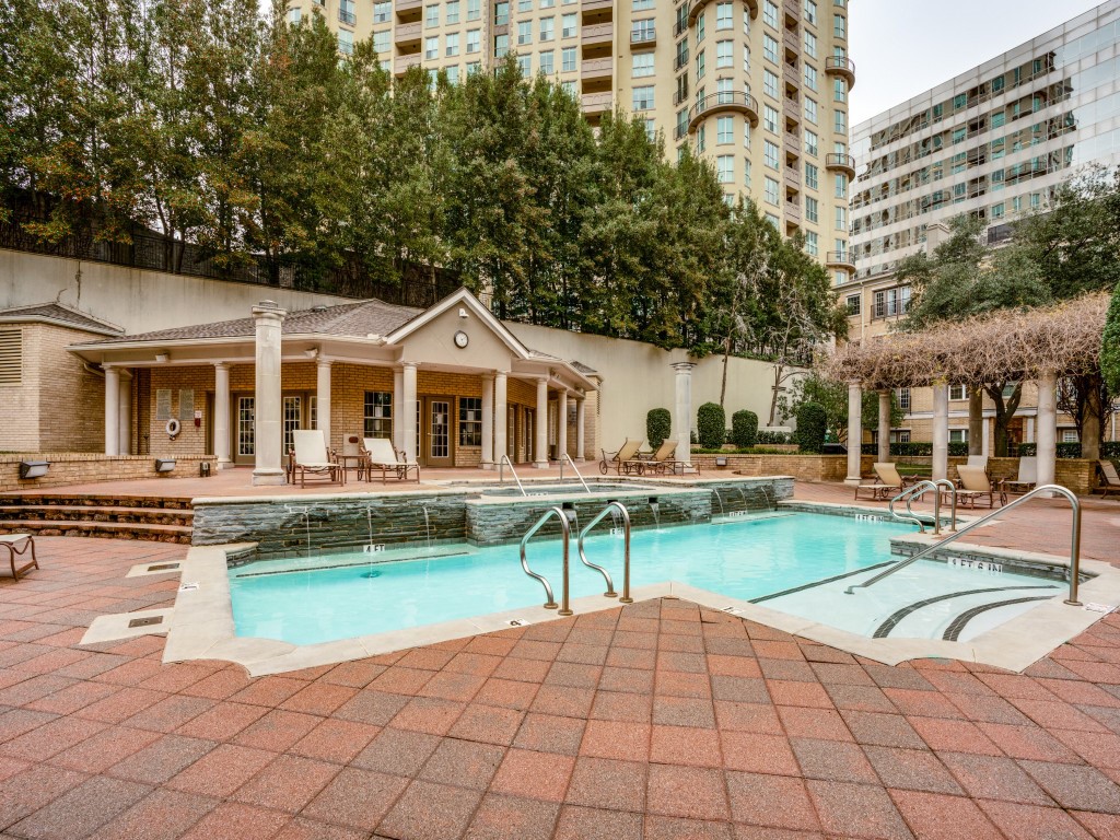 3400 Welborn Street Dallas TX 75219