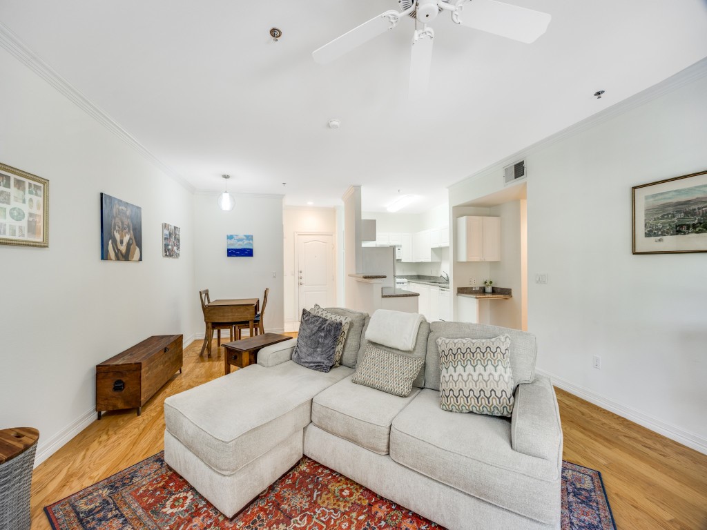 3400 Welborn Street Dallas TX 75219