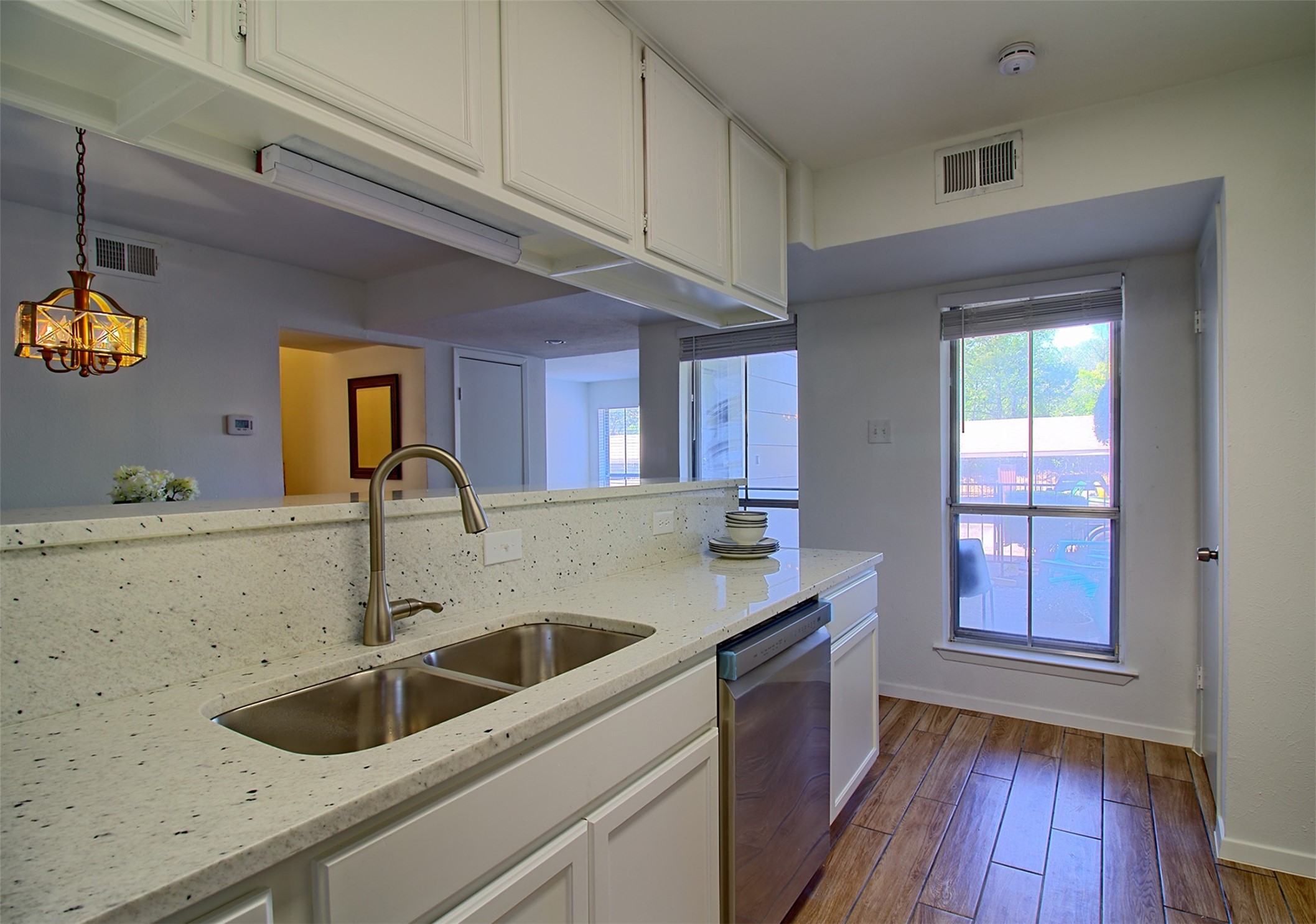 7510 Holly Hill Drive Dallas TX 75231