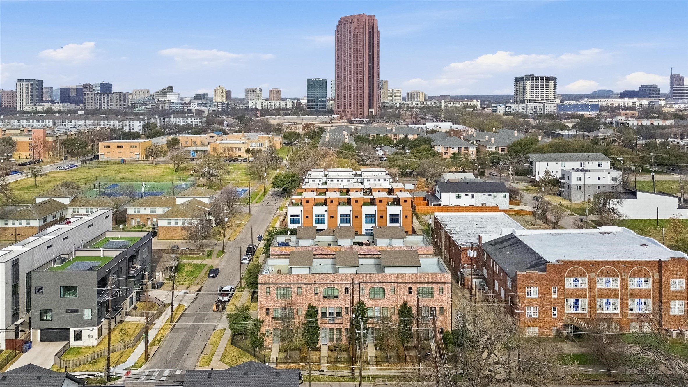 1900 Caddo Street Dallas TX 75204