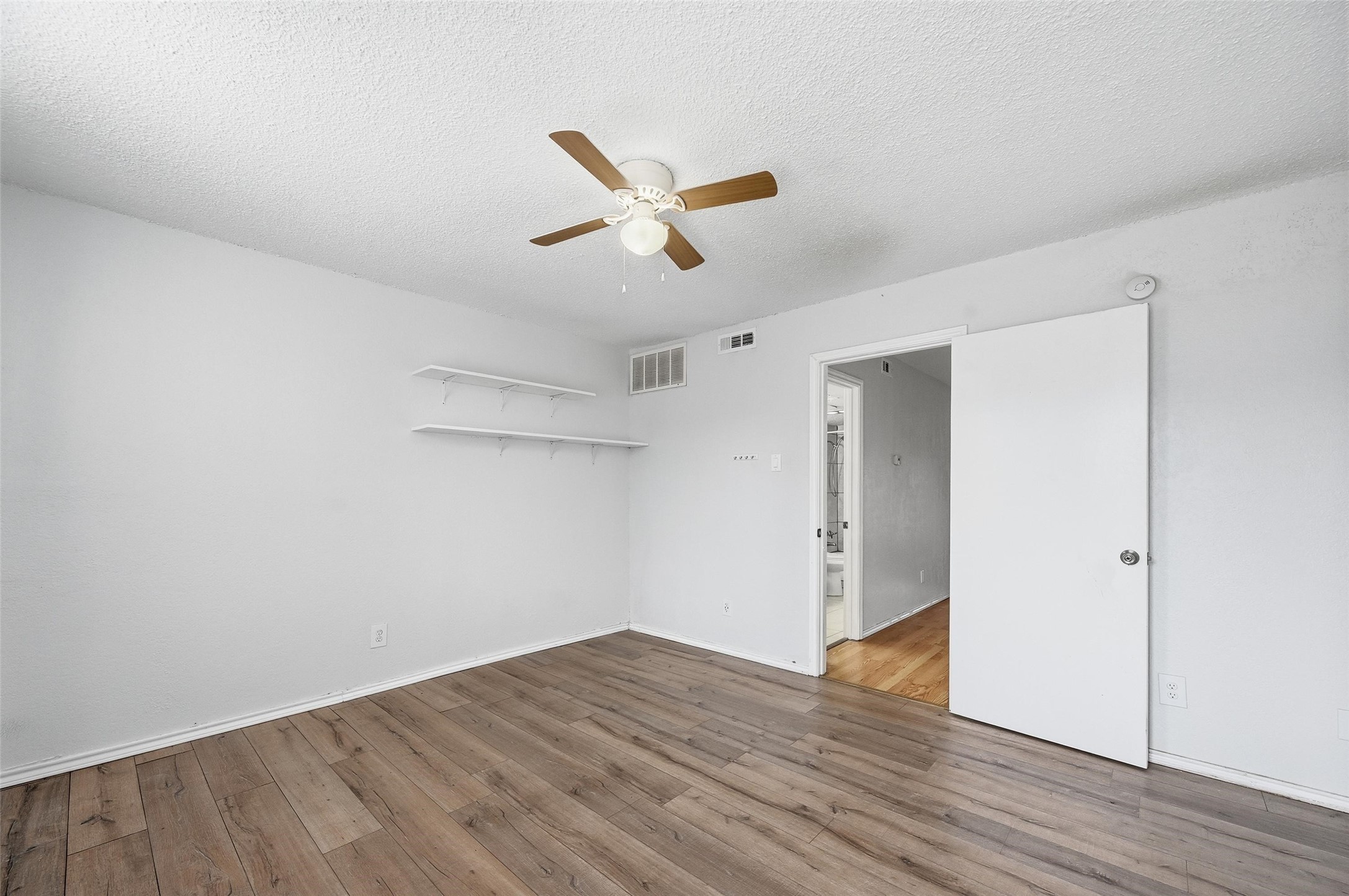 7522 Holly Hill Drive Dallas TX 75231