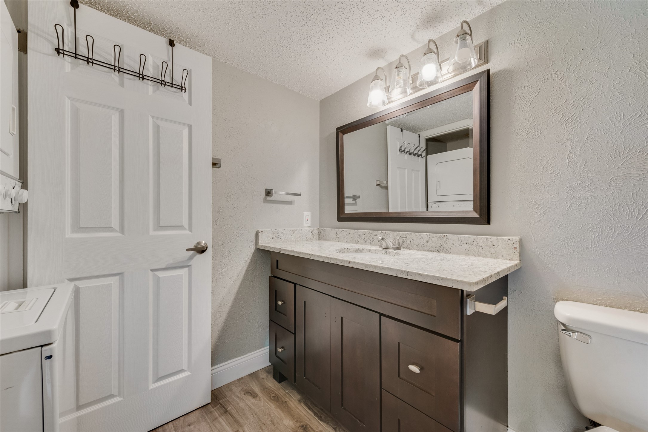 18333 Roehampton Drive Dallas TX 75252