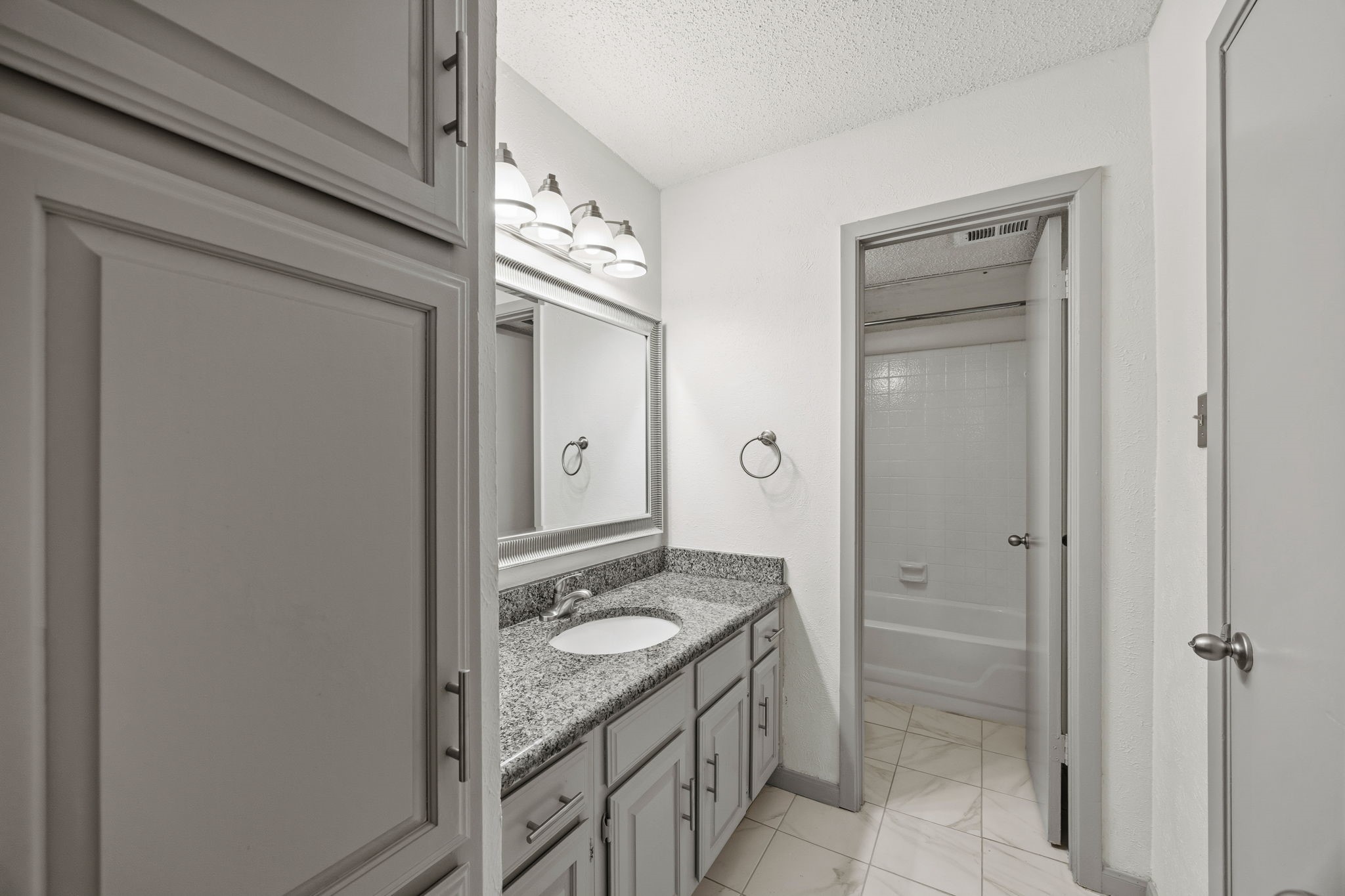4241 Madera Road Irving TX 75038