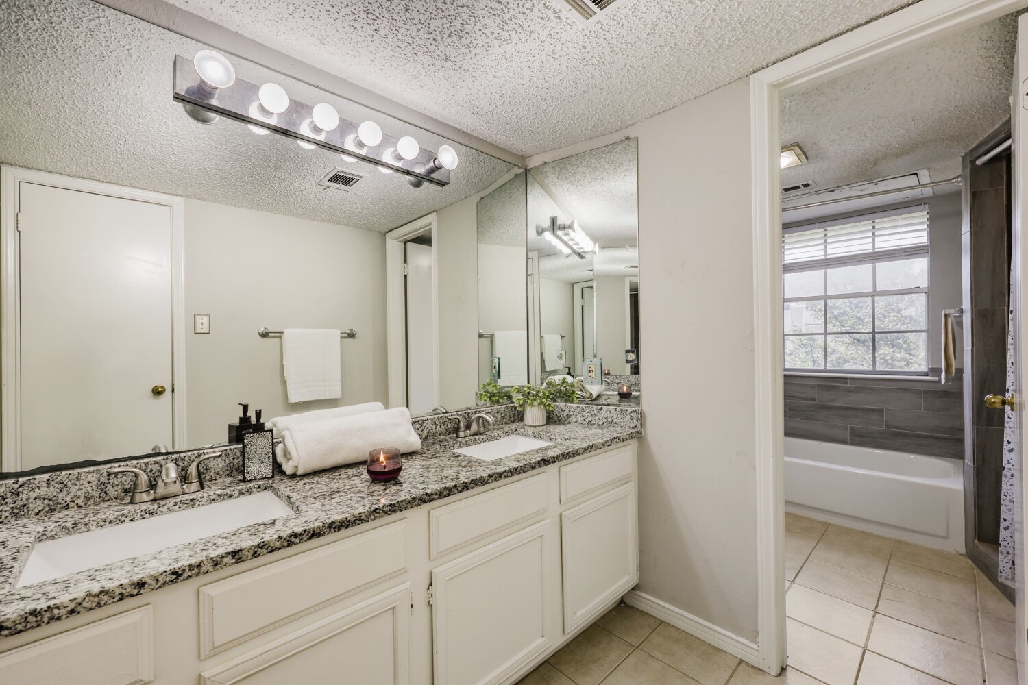 2420 Northlake Court Irving TX 75038