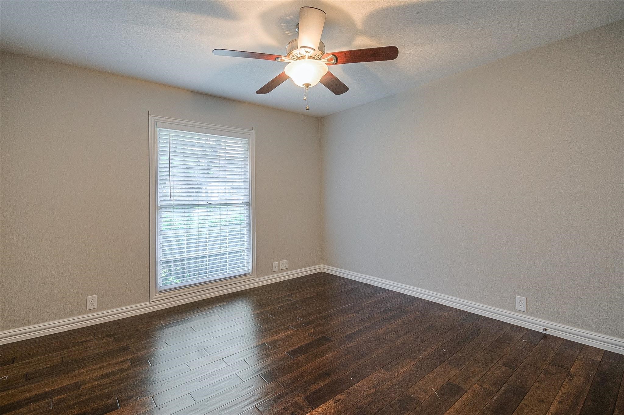 7830 Meadow Park Drive Dallas TX 75230