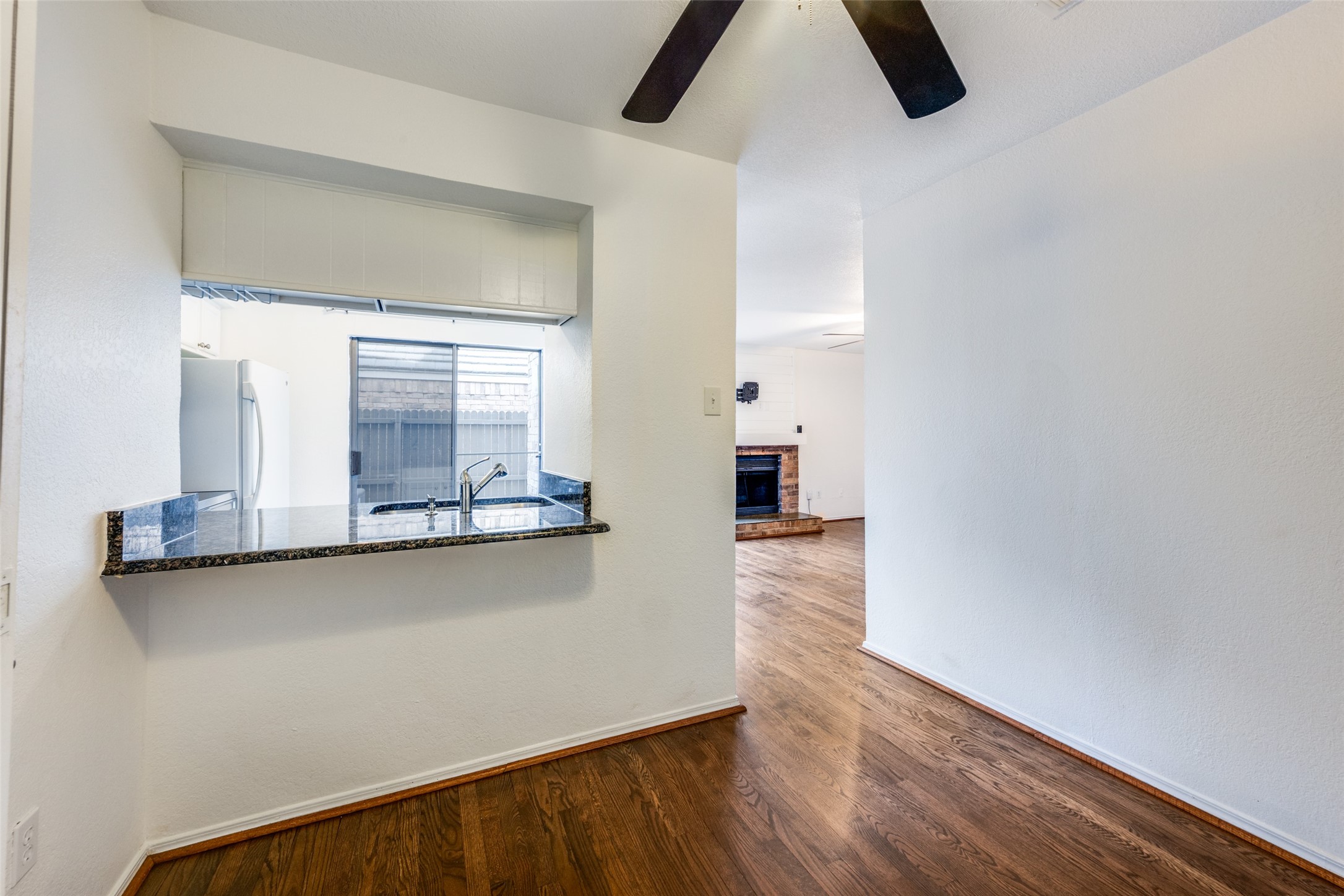 1105 Bert Drive Arlington TX 76012