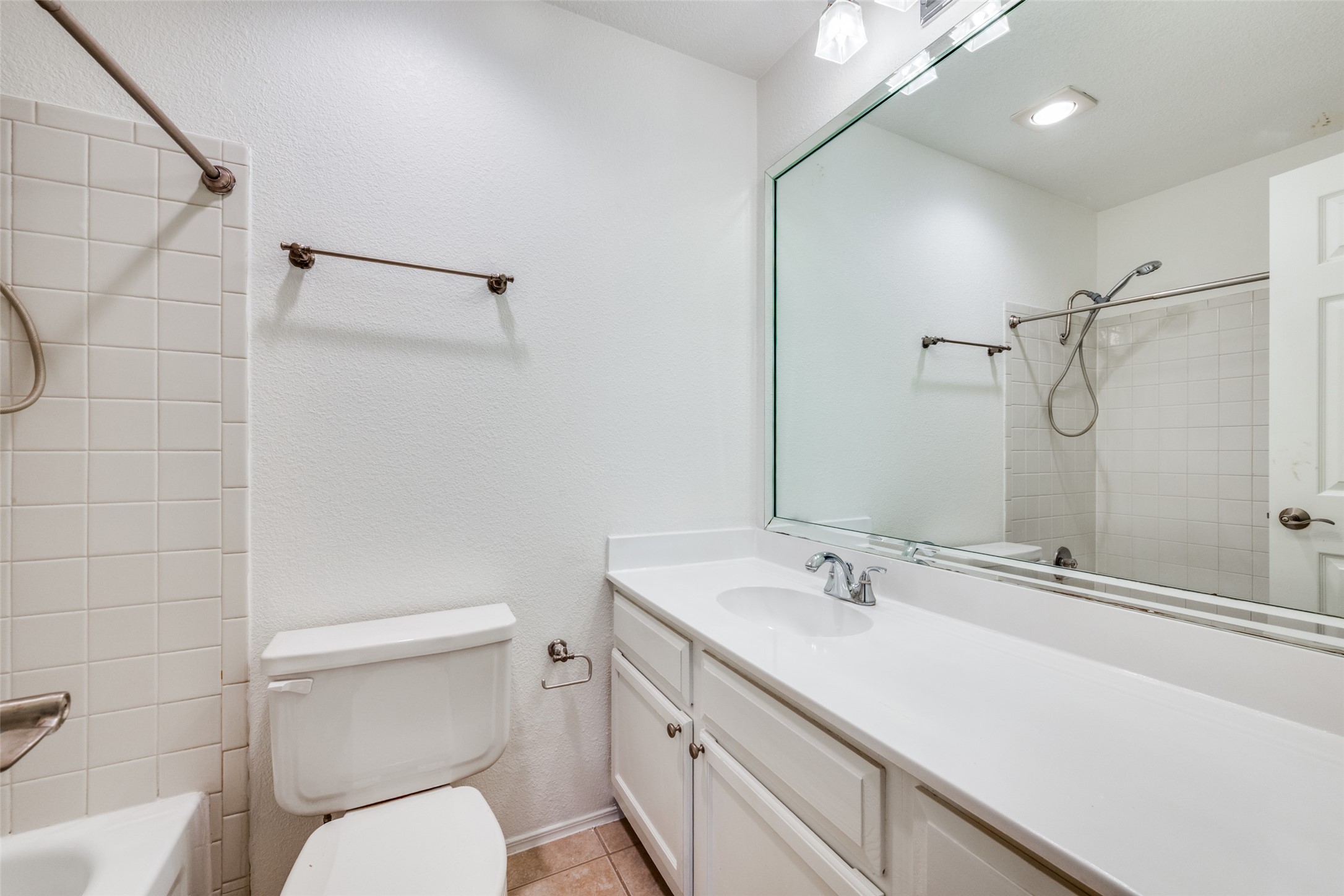 1105 Bert Drive Arlington TX 76012