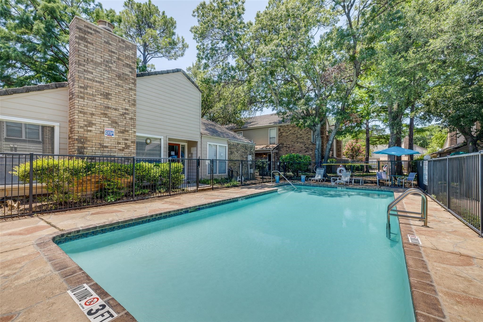 1105 Bert Drive Arlington TX 76012