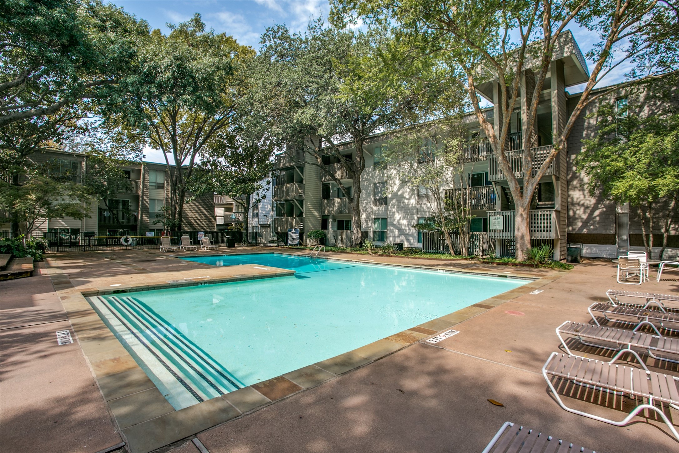 4837 Cedar Springs Road Dallas TX 75219