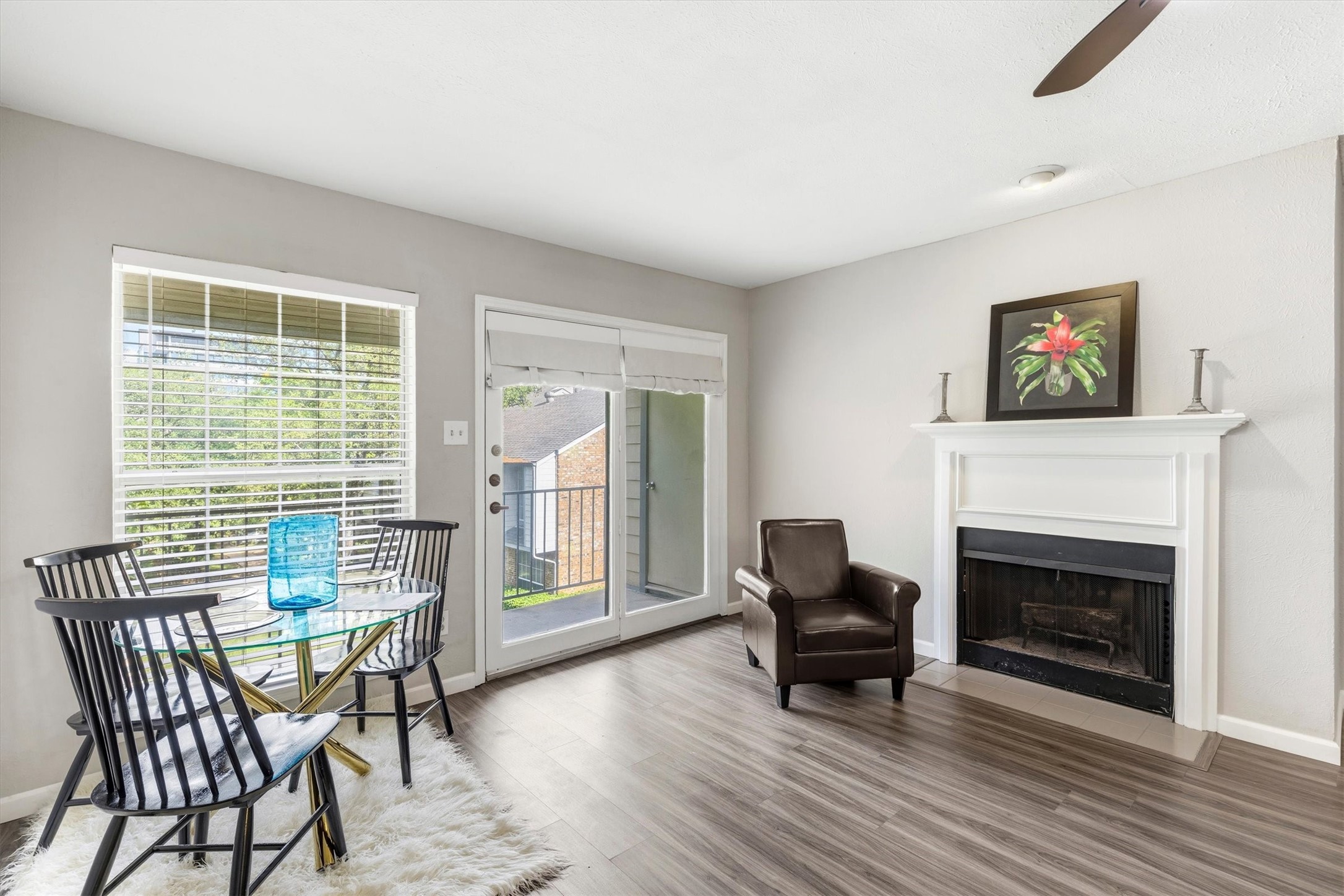 2535 Wedglea Drive Dallas TX 75211