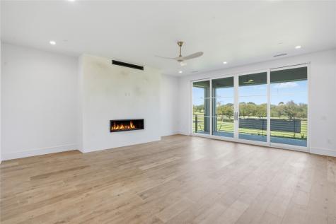 360 O' Connor Ridge Boulevard Irving TX 75038