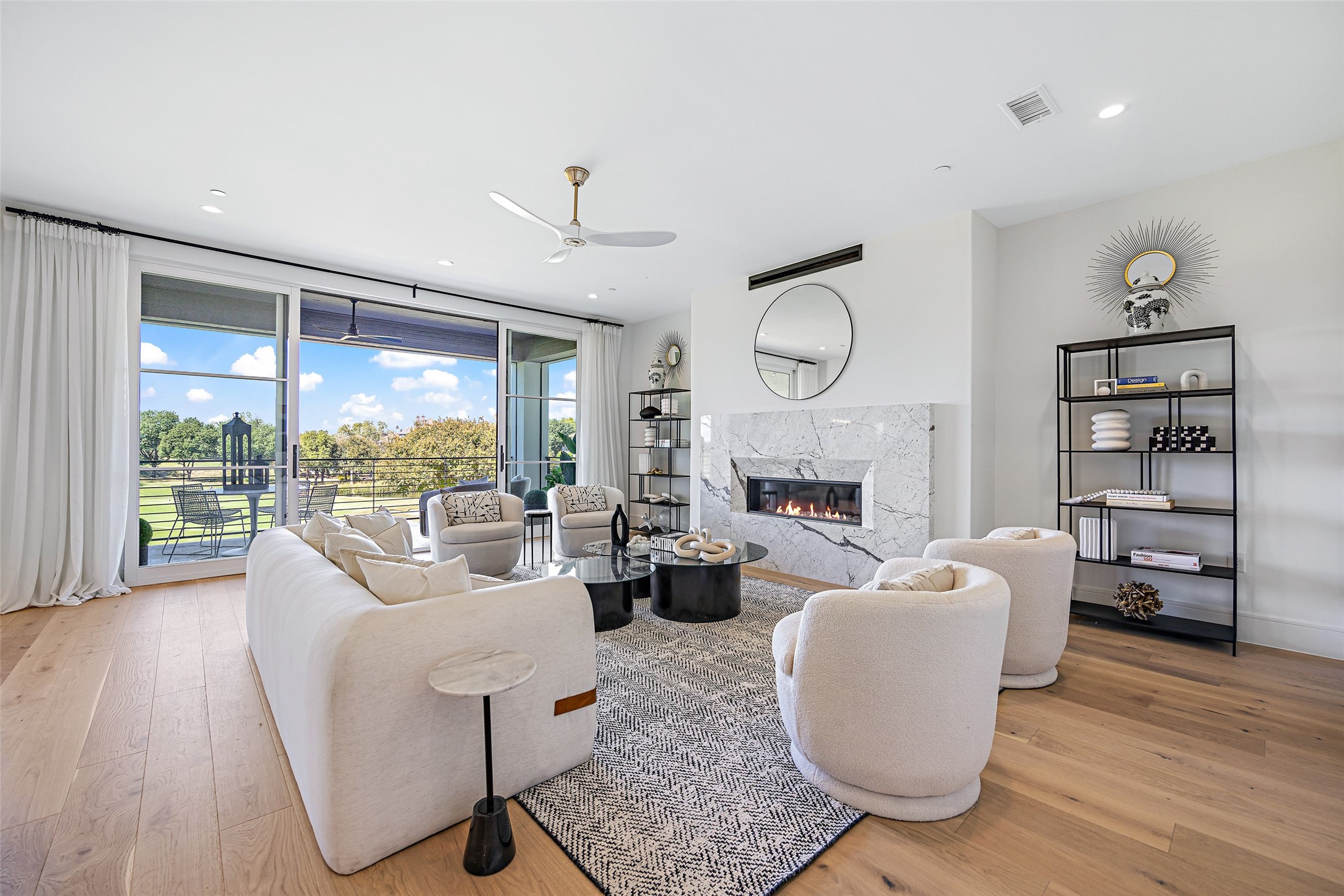 360 O' Connor Ridge Boulevard Irving TX 75038