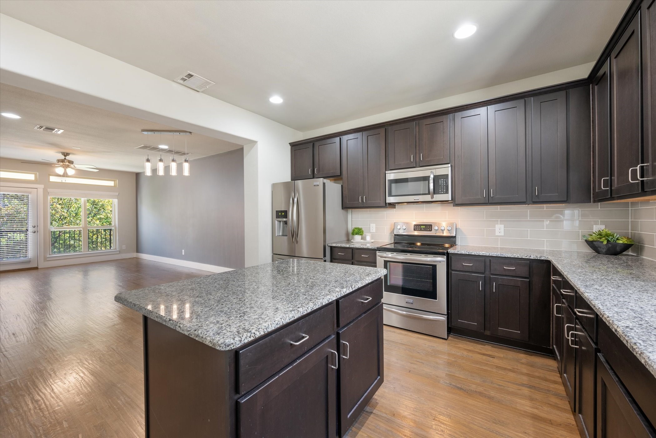 1304 Palm Canyon Drive Dallas TX 75204