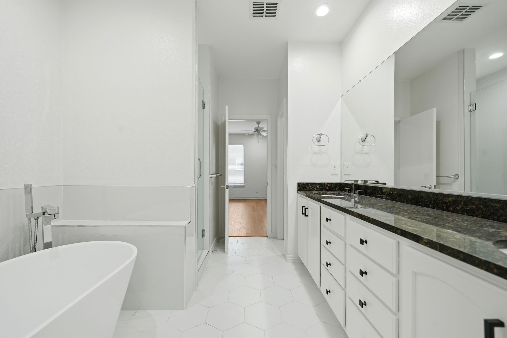 4330 Mckinney Avenue Dallas TX 75205