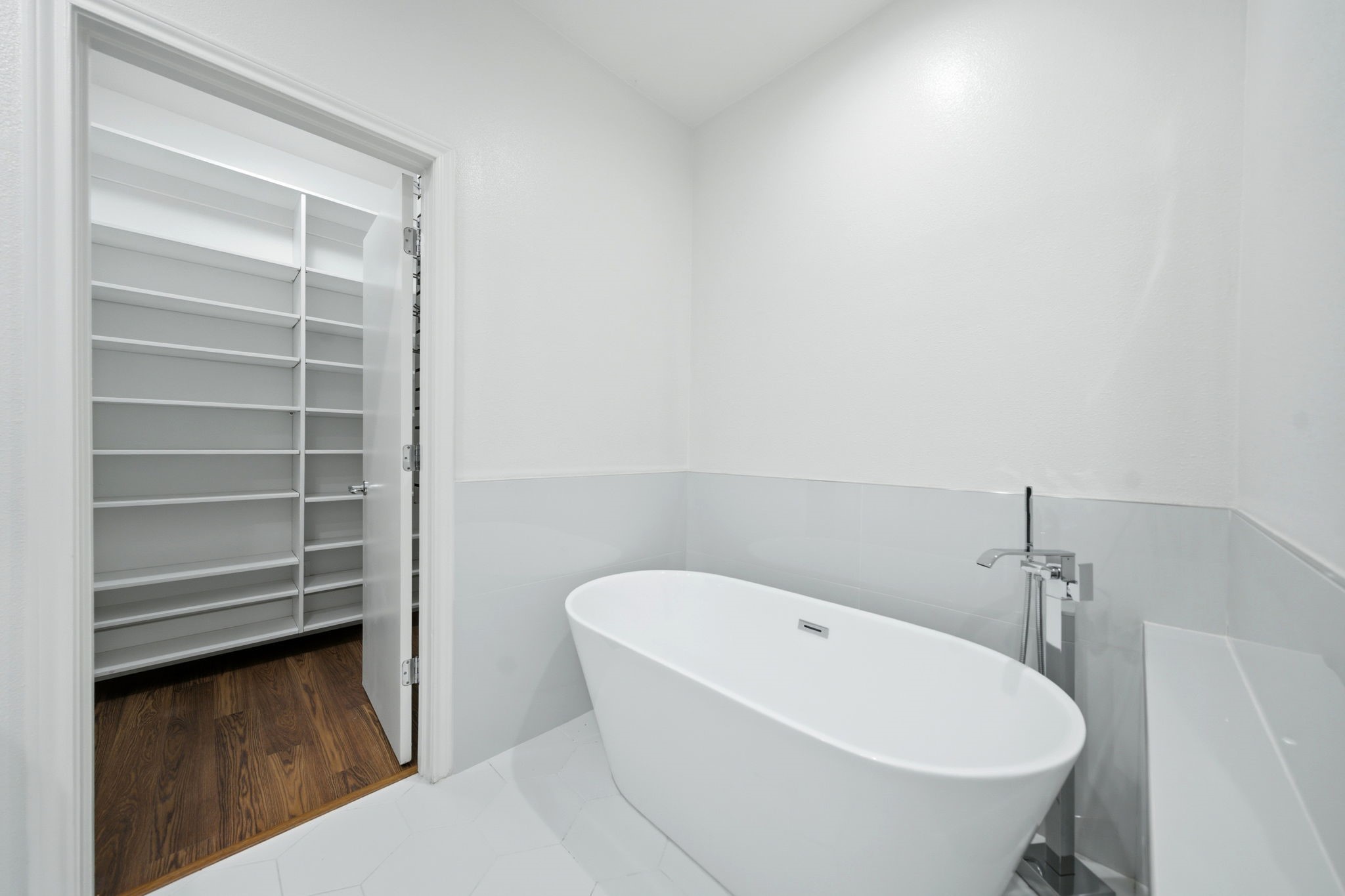 4330 Mckinney Avenue Dallas TX 75205