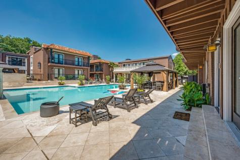 5926 Sandhurst Lane Dallas TX 75206