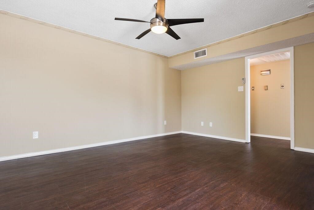 4524 Amesbury Drive Dallas TX 75206
