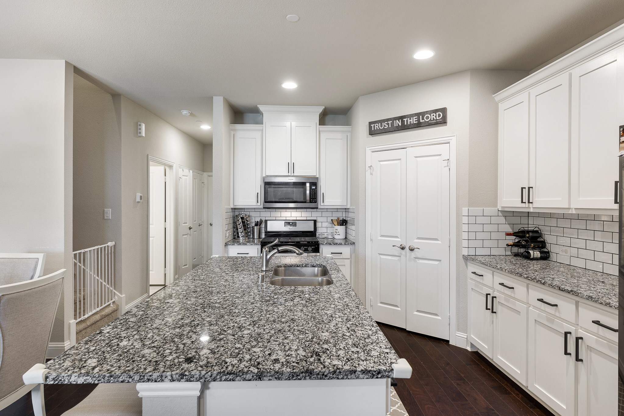 896 Hatton Sumner Place Arlington TX 76005