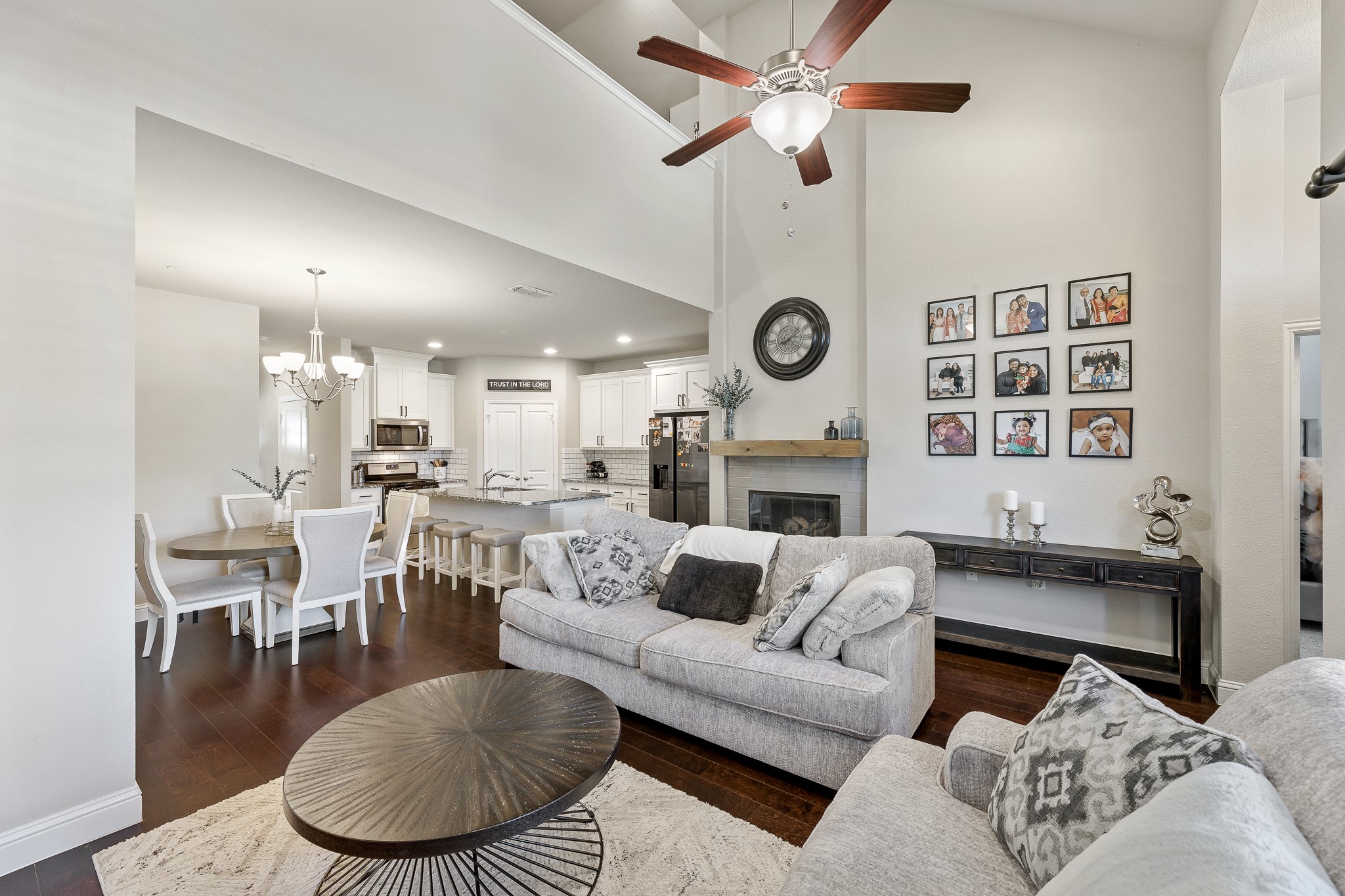 896 Hatton Sumner Place Arlington TX 76005