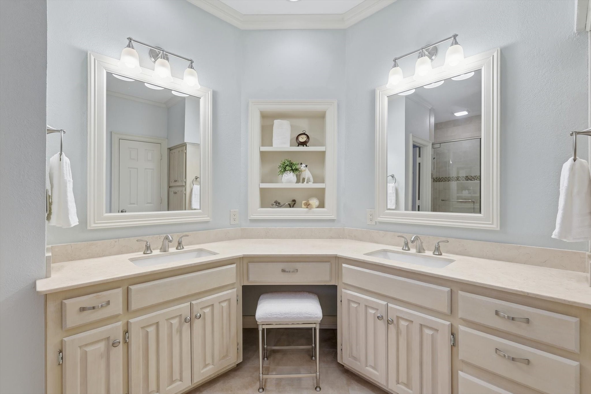 4634 N Oconnor Court Irving TX 75062