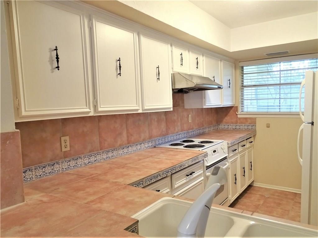 1903 Cobblestone Lane Garland TX 75042