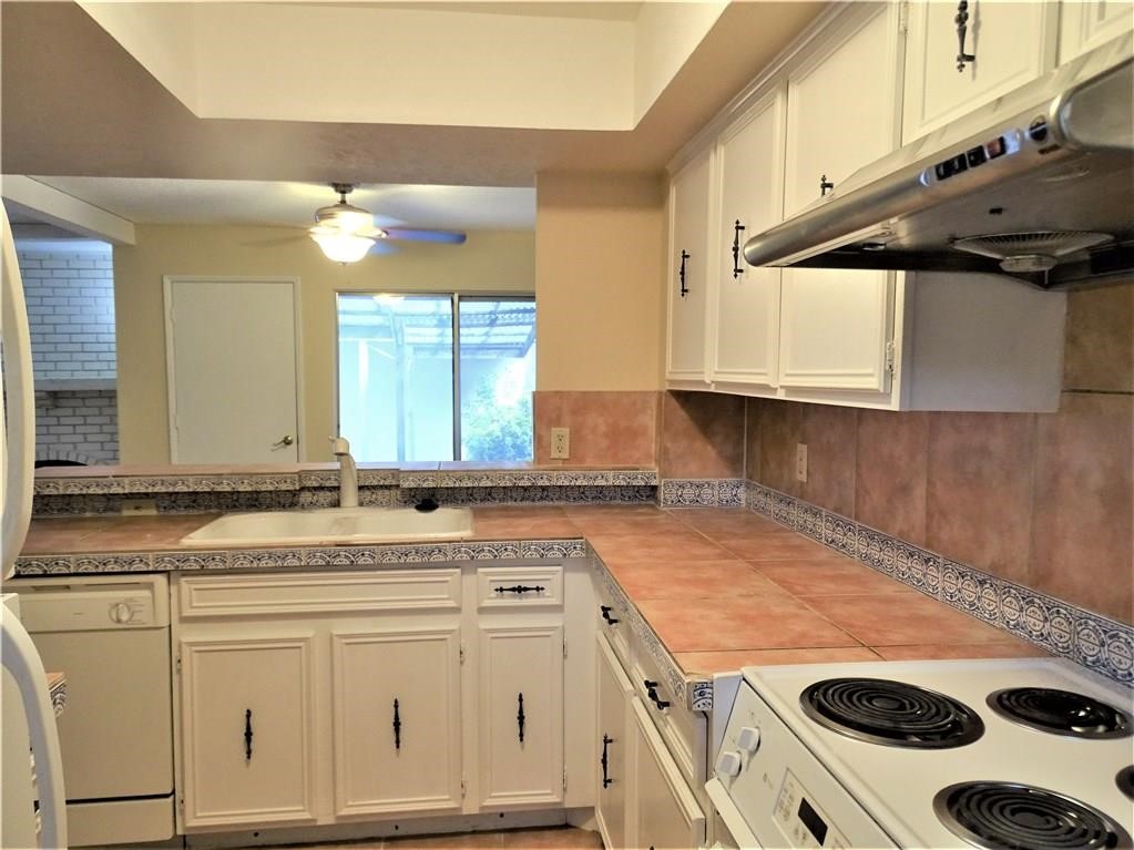 1903 Cobblestone Lane Garland TX 75042