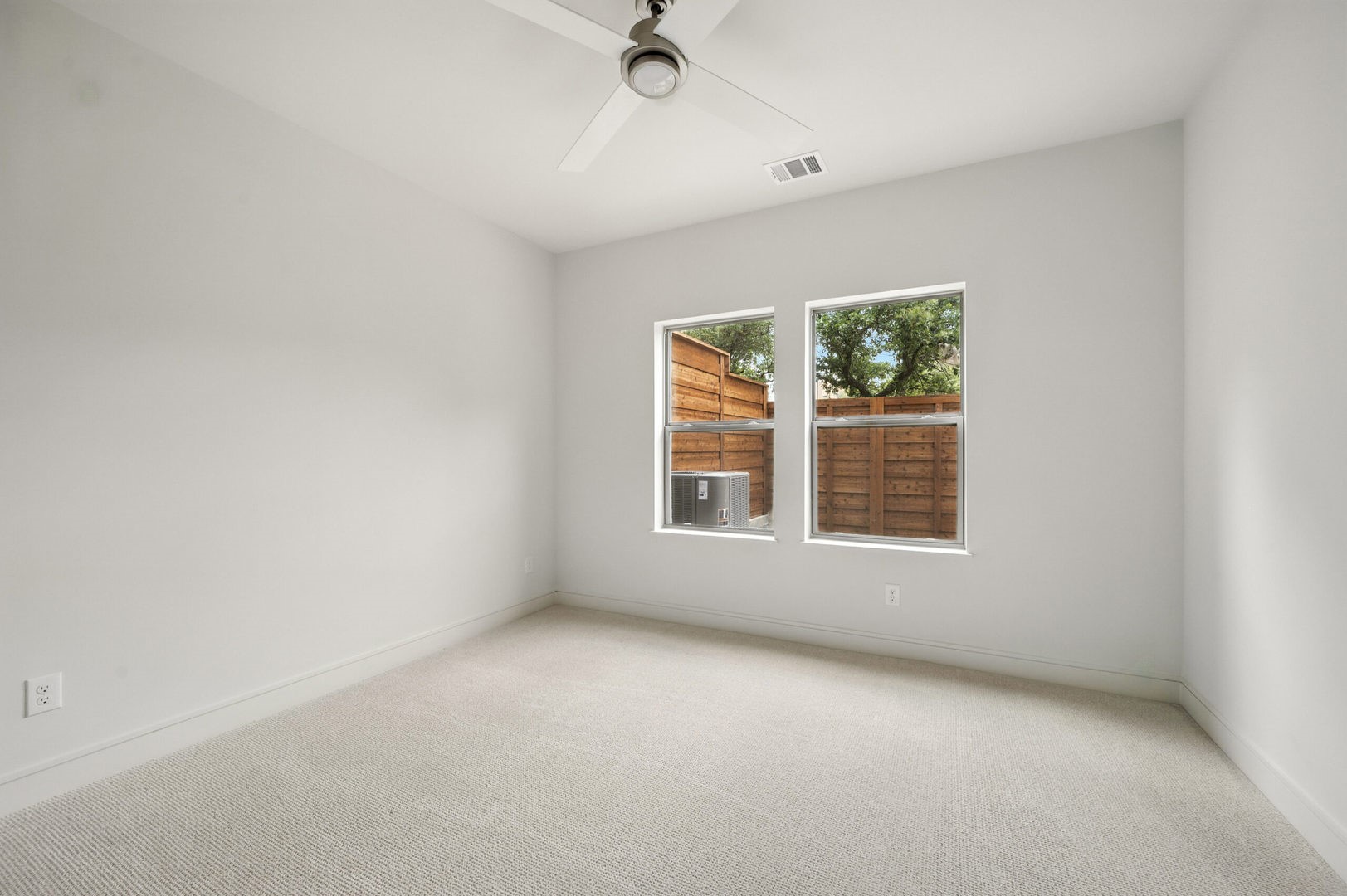 1364 Cherry Hills Lane Irving TX 75038