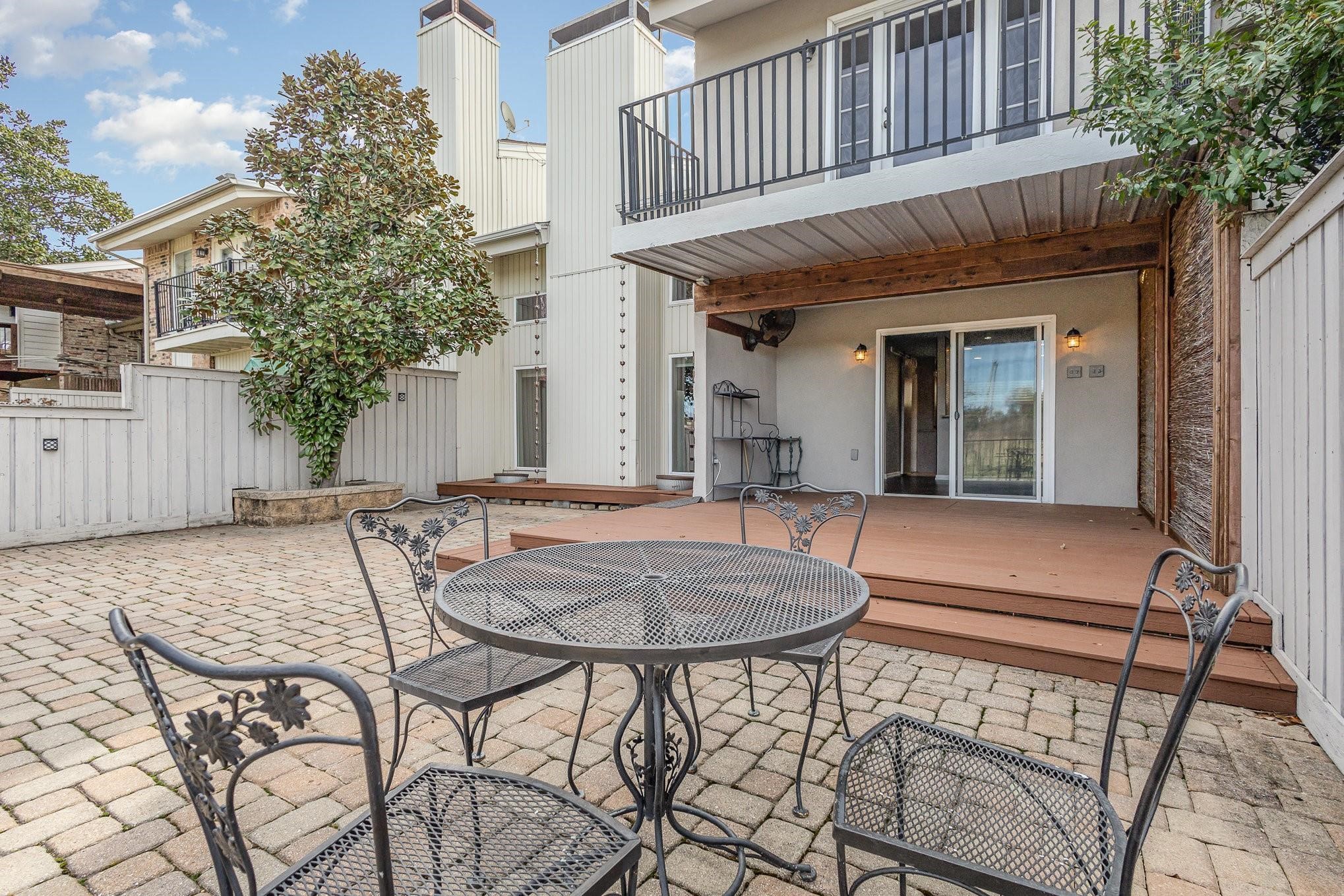 2925 Country Place Circle Carrollton TX 75006