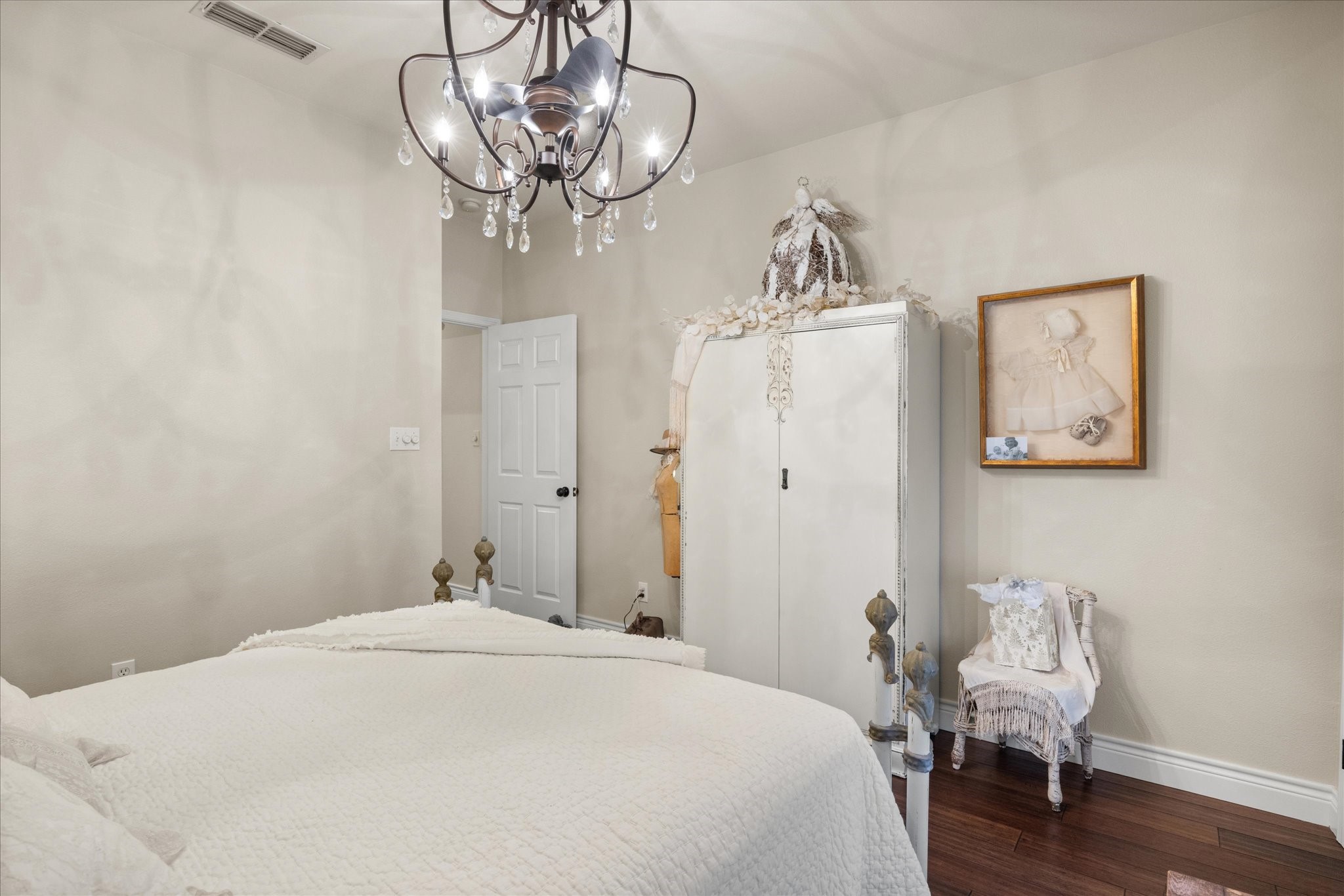 703 N Avalon Court Granbury TX 76048