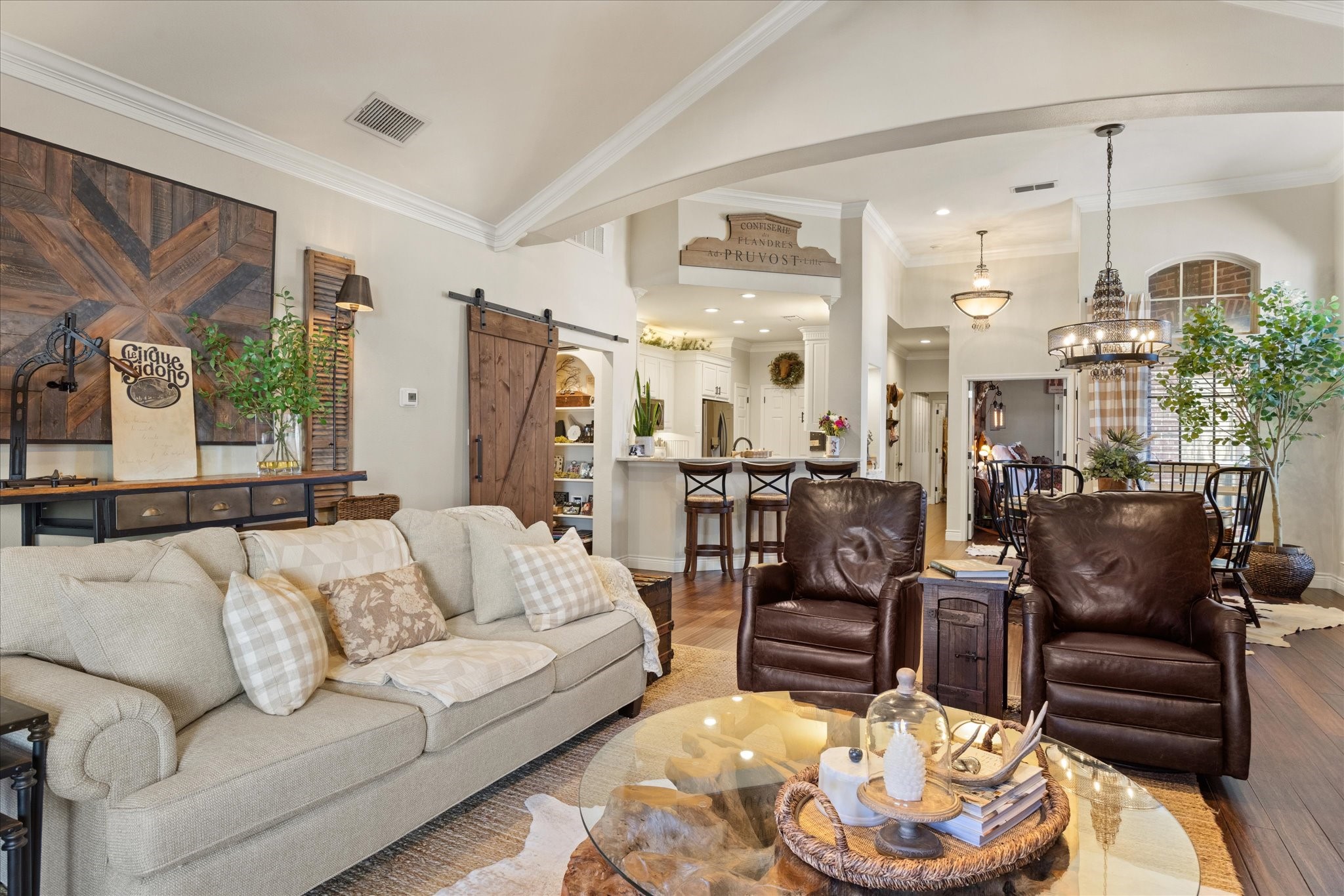703 N Avalon Court Granbury TX 76048