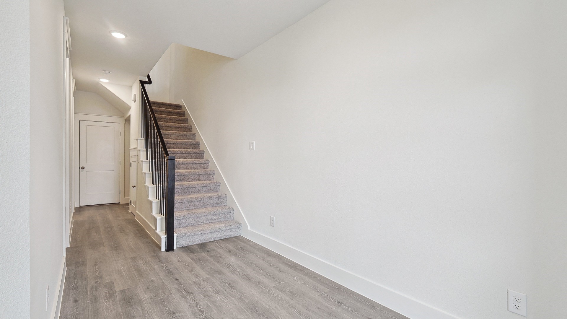901 Meadowcrest Drive Plano TX 75075