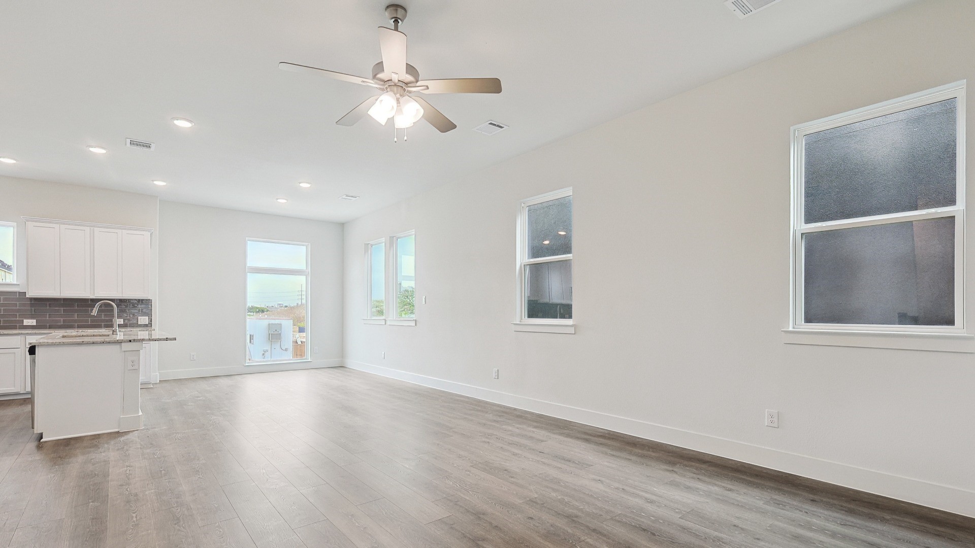 901 Meadowcrest Drive Plano TX 75075