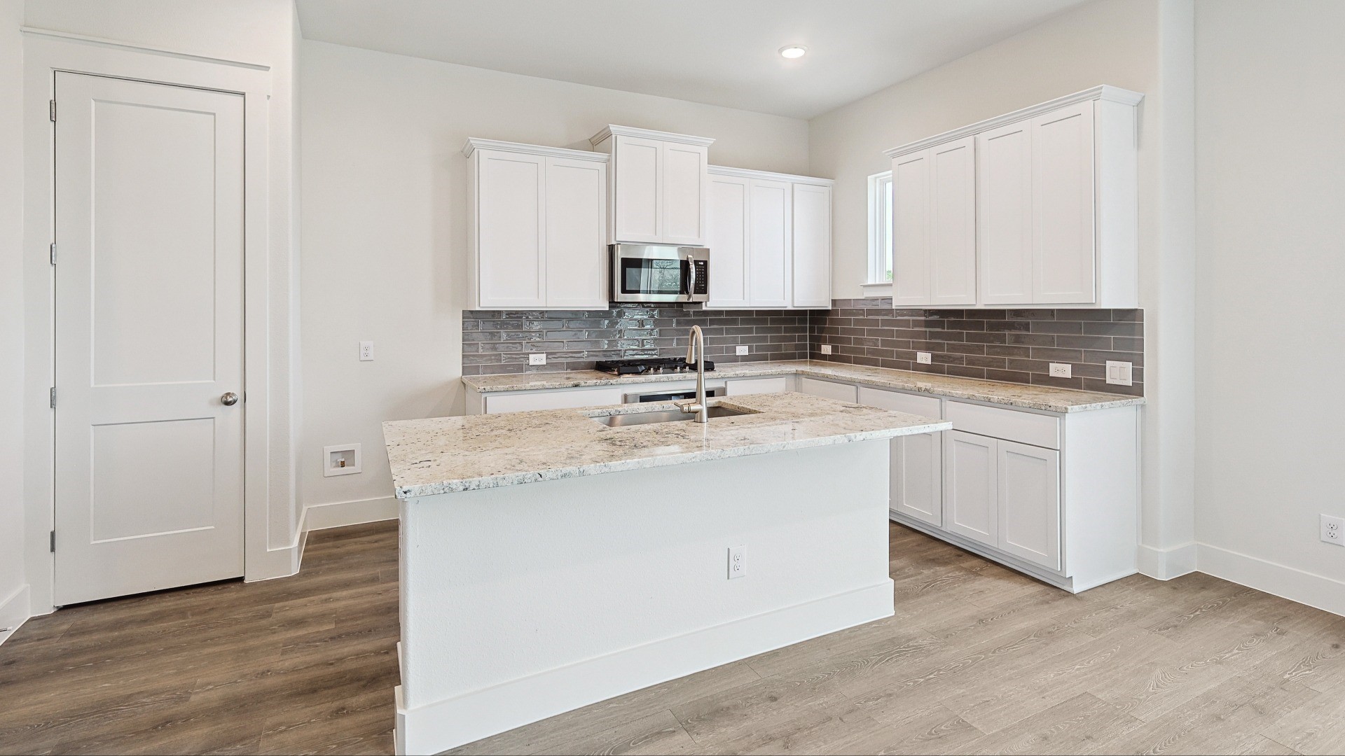 901 Meadowcrest Drive Plano TX 75075