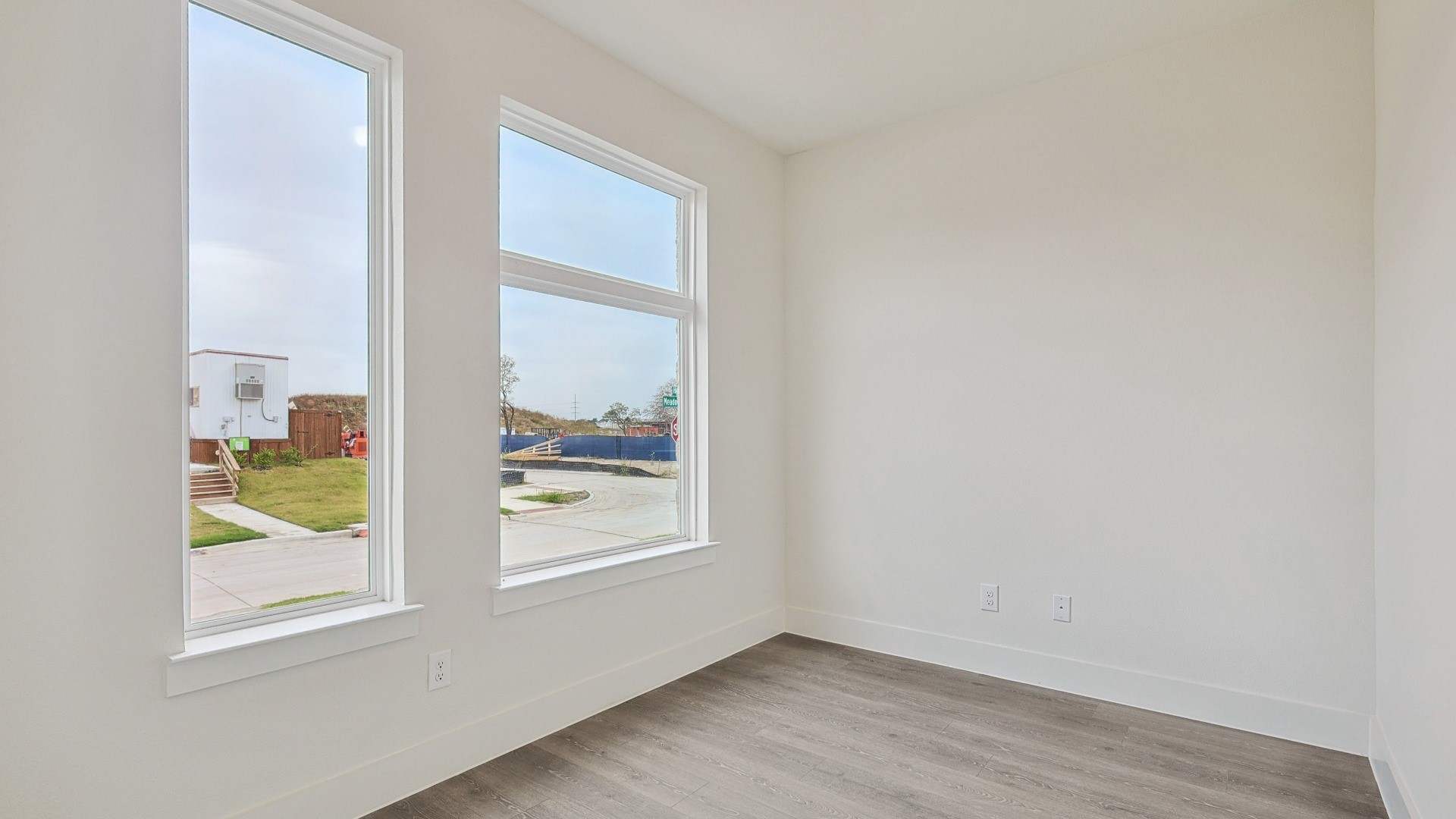 901 Meadowcrest Drive Plano TX 75075