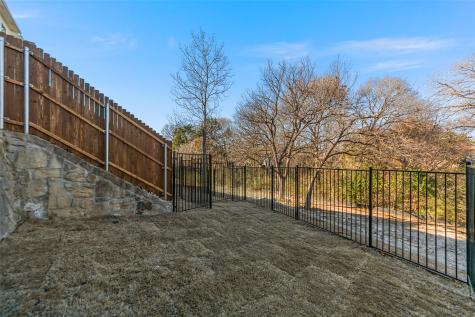 6377 Mason Court Dallas TX 75227
