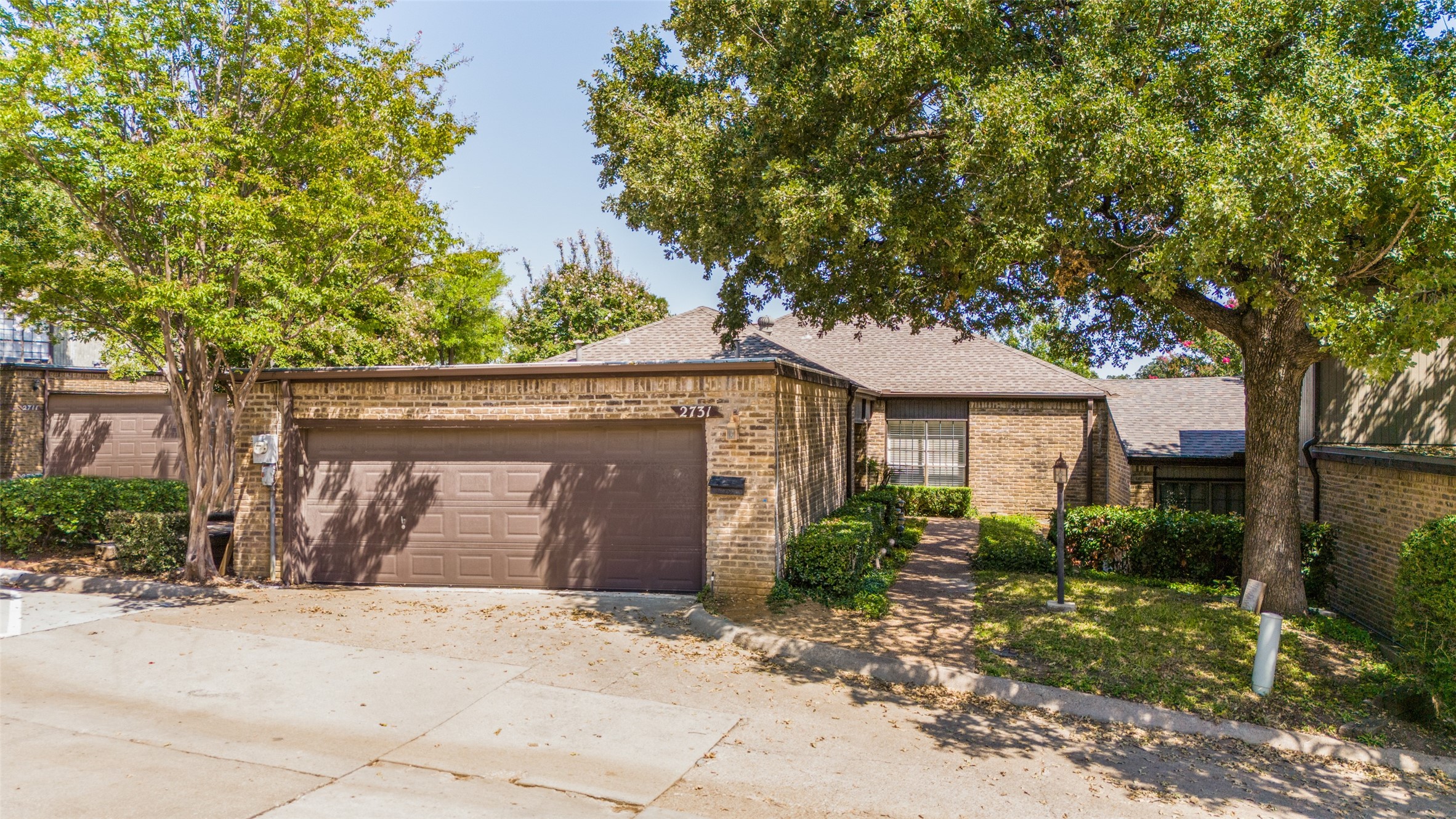 2731 Fairway Park Street Grand Prairie TX 75050