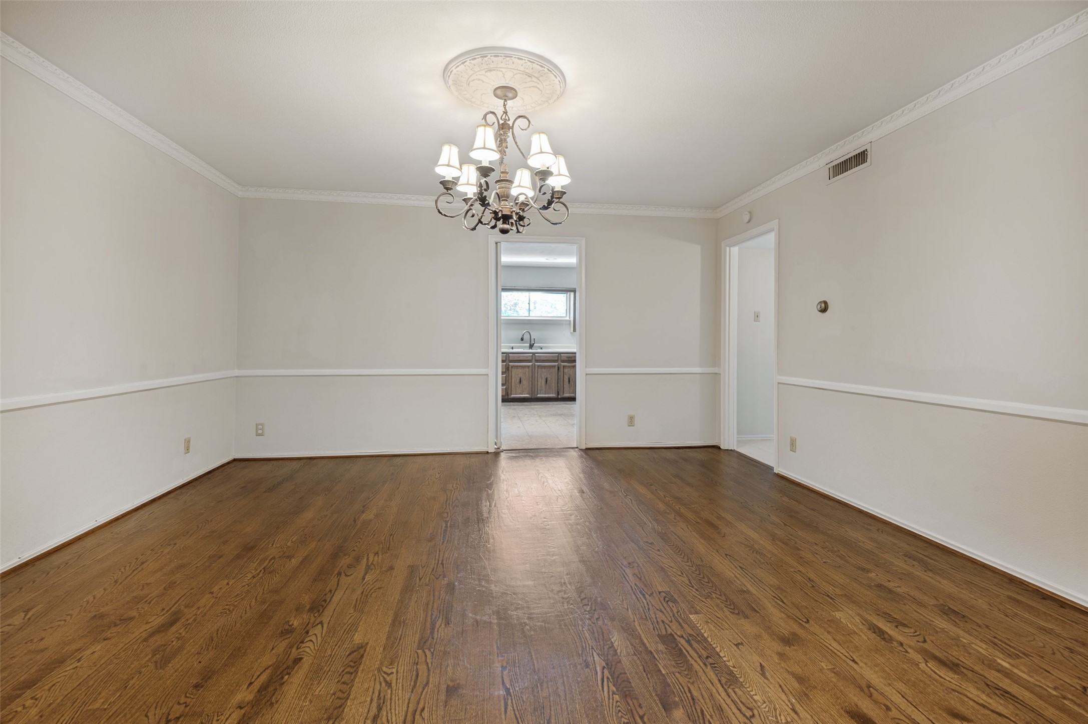6211 Bandera Avenue Dallas TX 75225