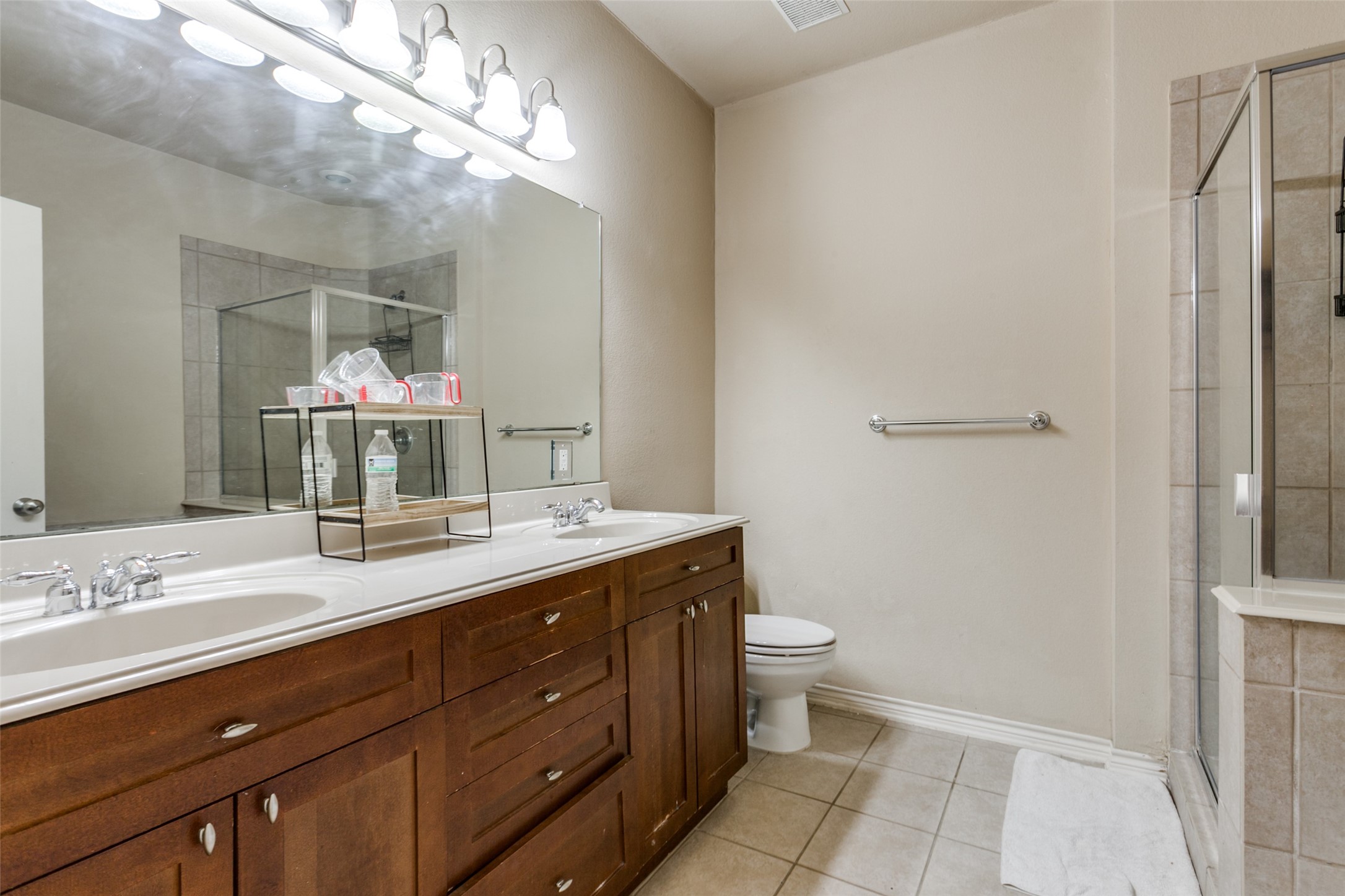 341 Metropolitan Drive Plano TX 75023