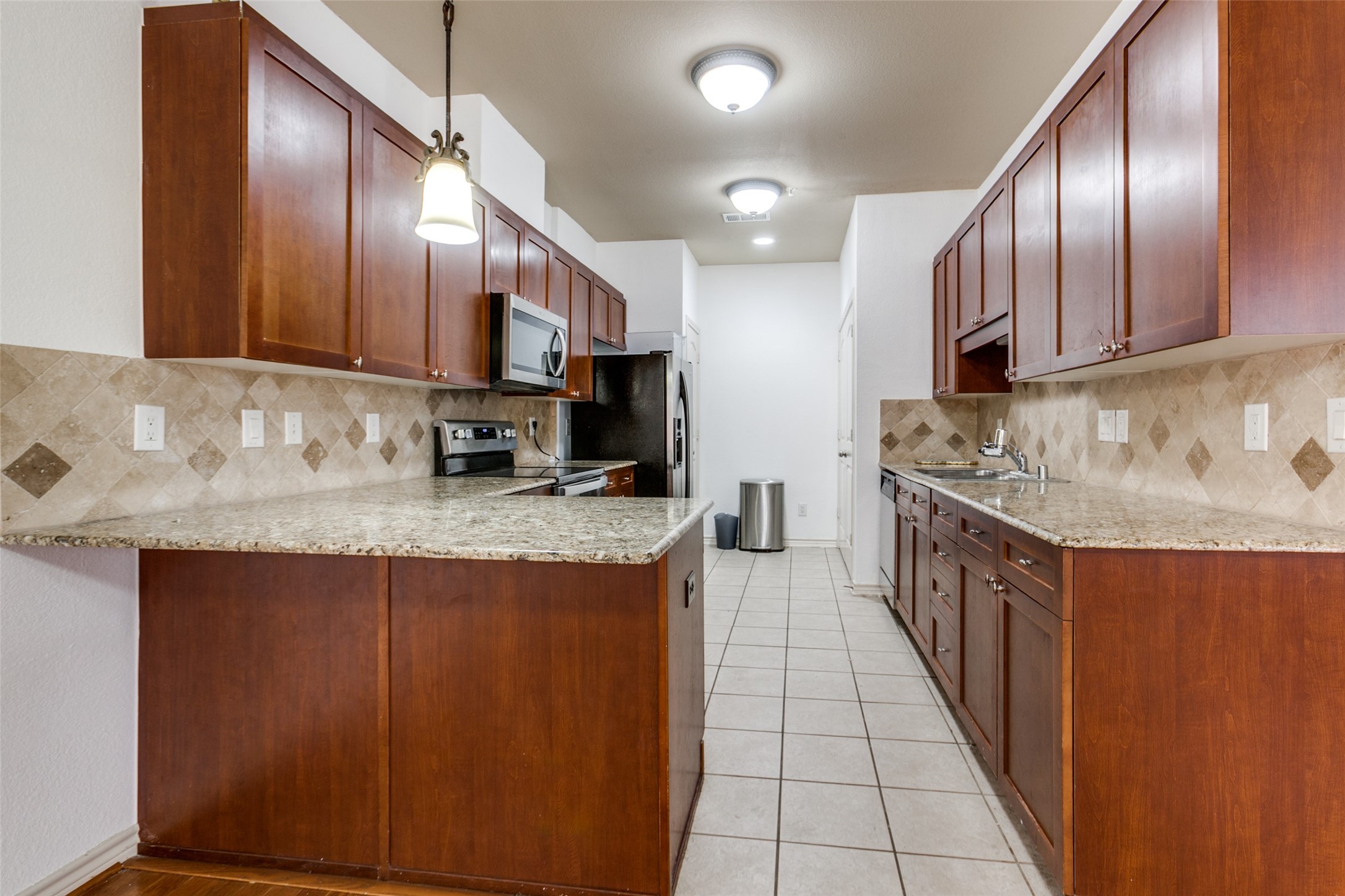 341 Metropolitan Drive Plano TX 75023