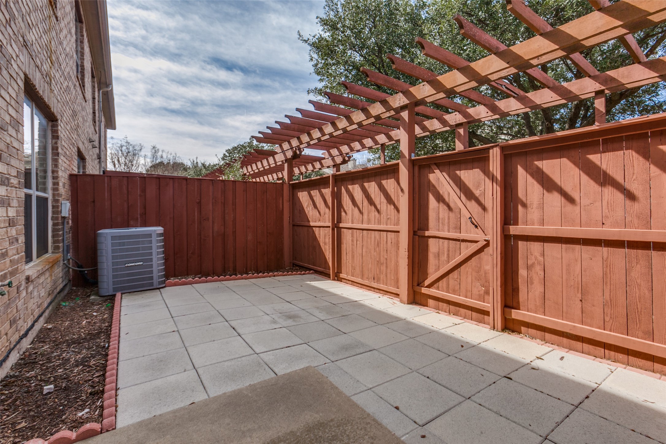 341 Metropolitan Drive Plano TX 75023