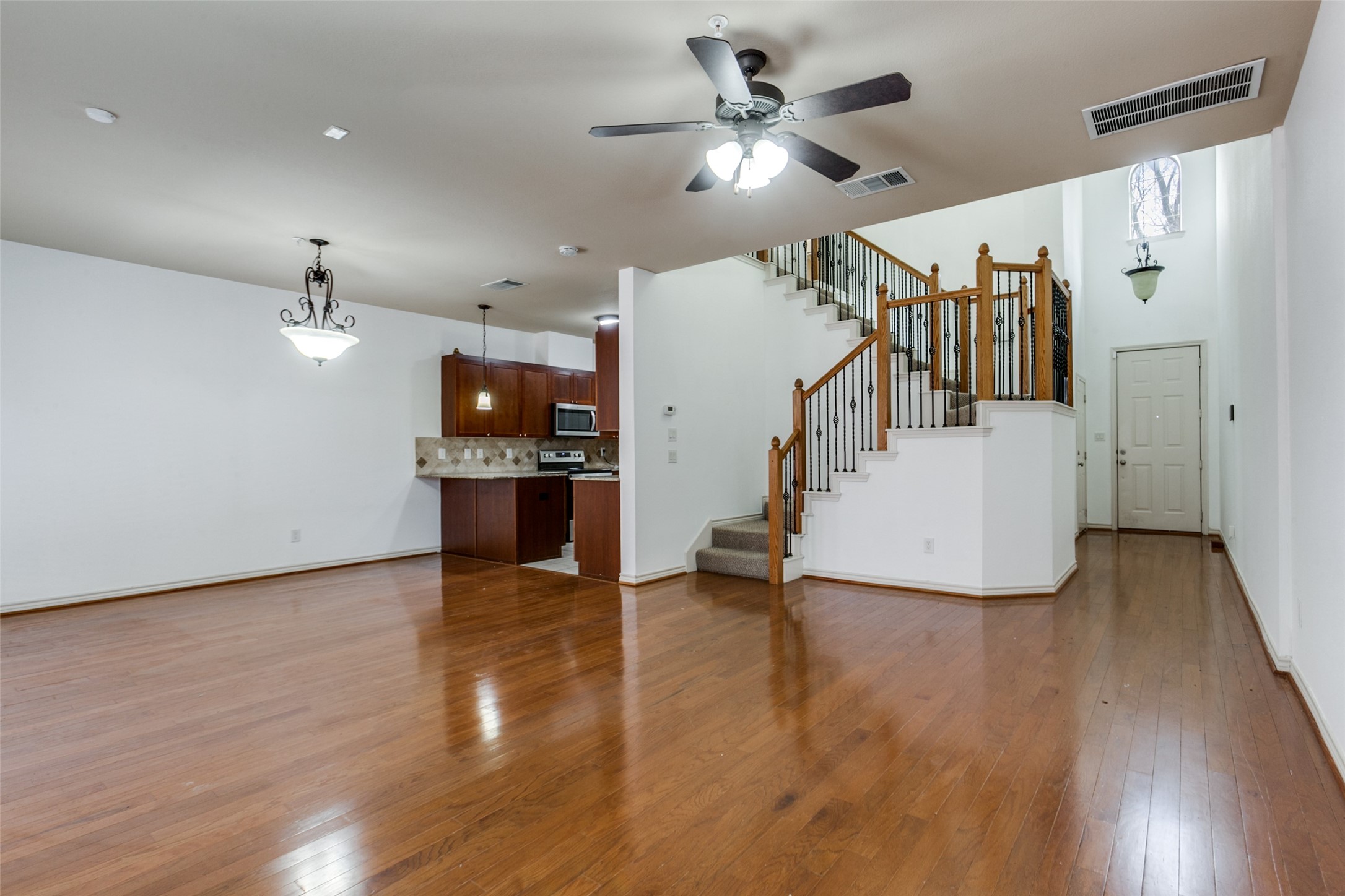 341 Metropolitan Drive Plano TX 75023