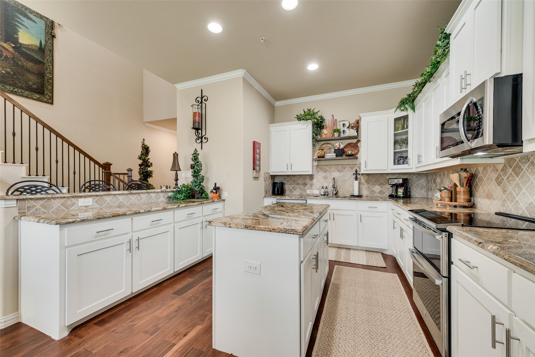1217 Summerset Lane Burleson TX 76028