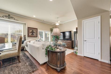 1217 Summerset Lane Burleson TX 76028
